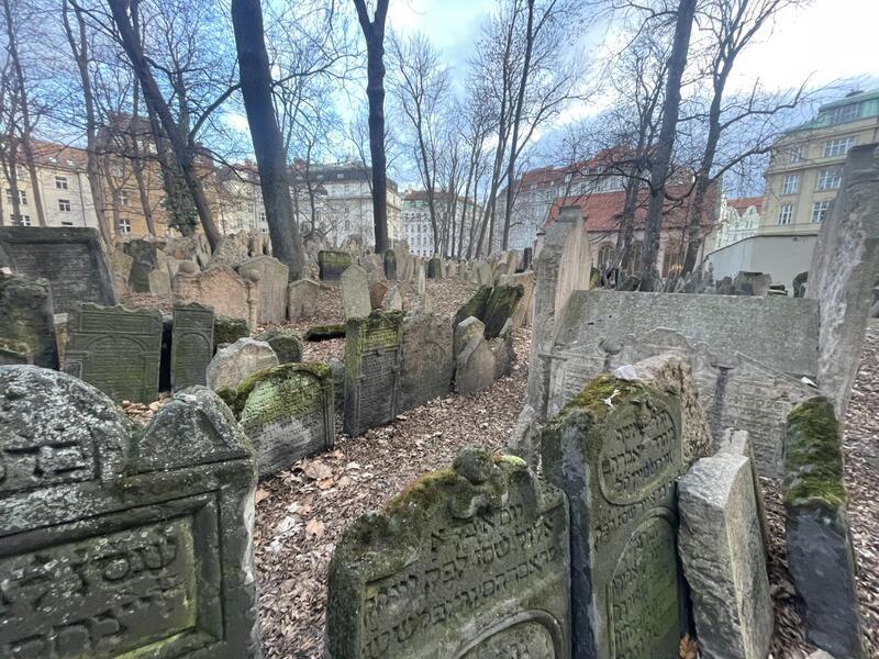 Rivka Bas Me'ir's Grave