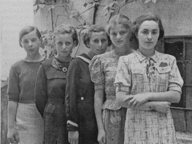 Girls who were part of first transport of Jews to Auschwitz