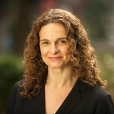 Rabbi Jennie Rosenn Headshot