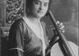 Frieda Belinfante with her cello