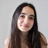 Sarina Tasman Headshot