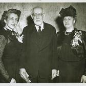 social worker and feminist Ottilie Schönewald (right), with Leo Baeck and Irma Tyson at B’nai B’rith