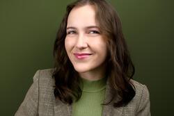 Arielle Zaytsev Headshot