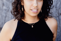 Zoe Senese-Grossberg Headshot