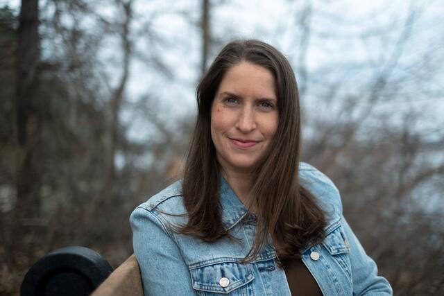 Rachael Cerrotti Headshot