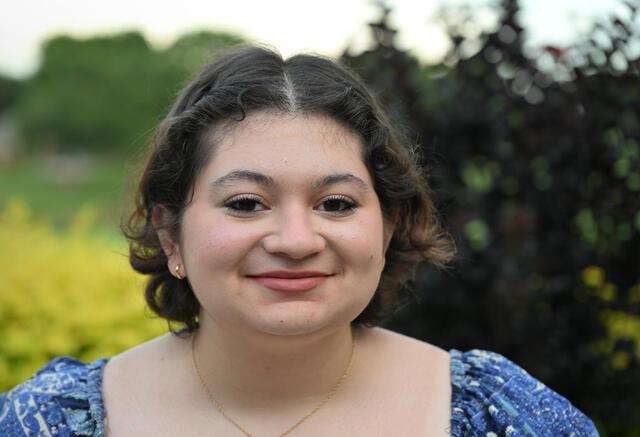 Sarah Feldman Headshot